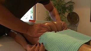 tonåring särskilt allvarliga avsugning porrstjärna massagen